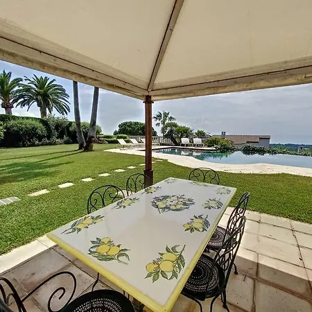 Villa - Les Hauts De Vaugrenier